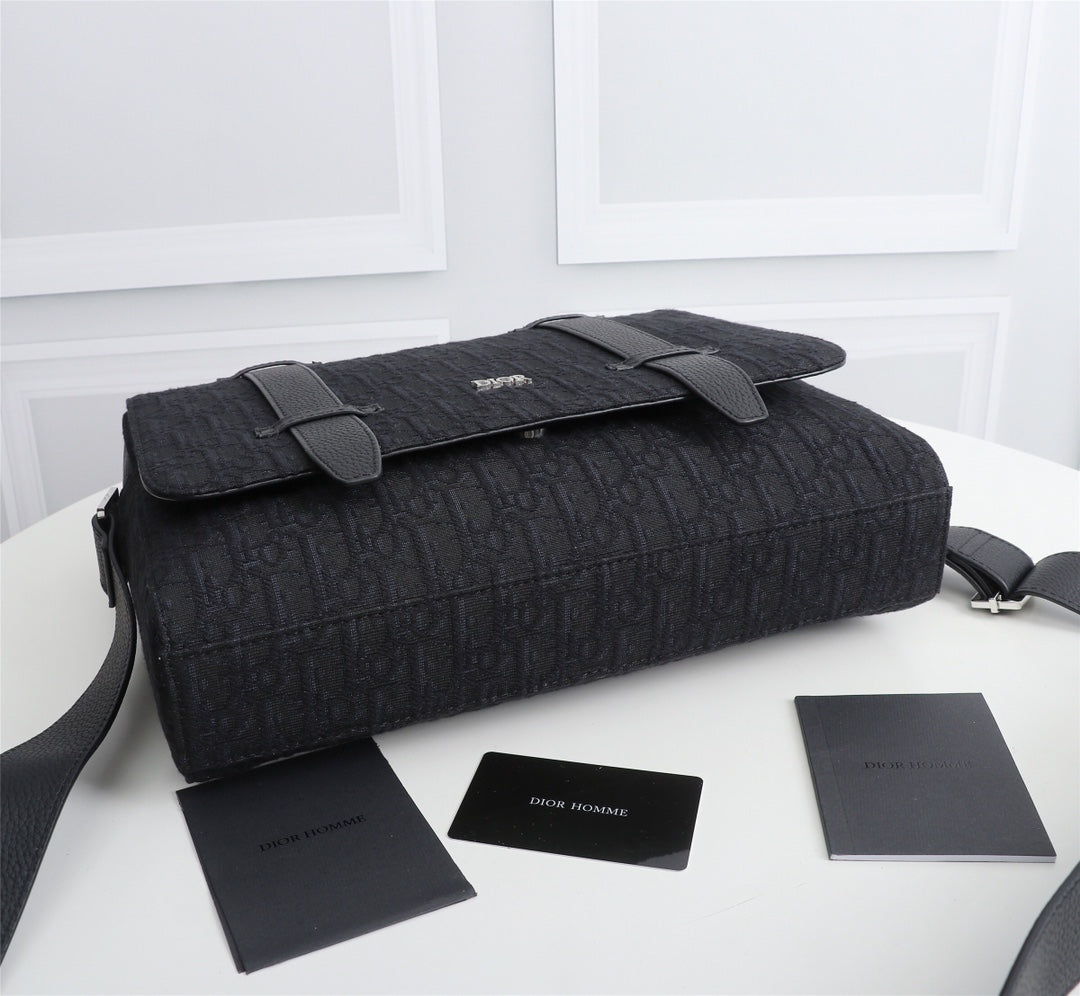 Dior Messenger Bag Oblique Jacquard Black
