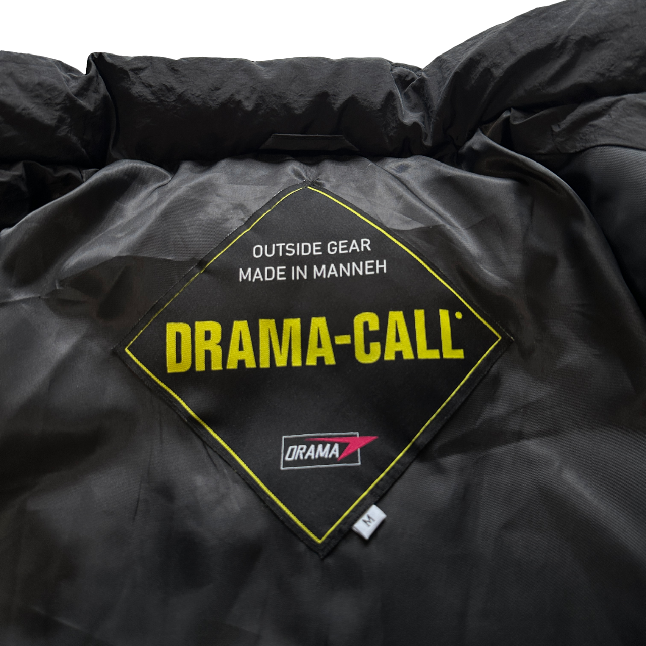Drama Call Detachable Puffer - (BLACK)